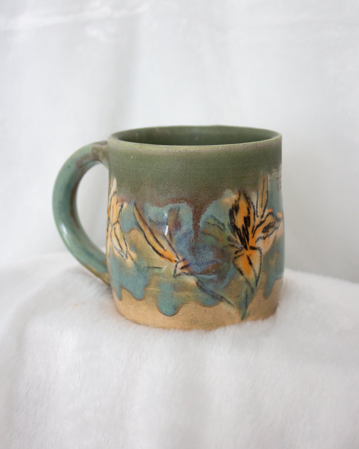 Hand Drawn Daylily Turquiose Mug