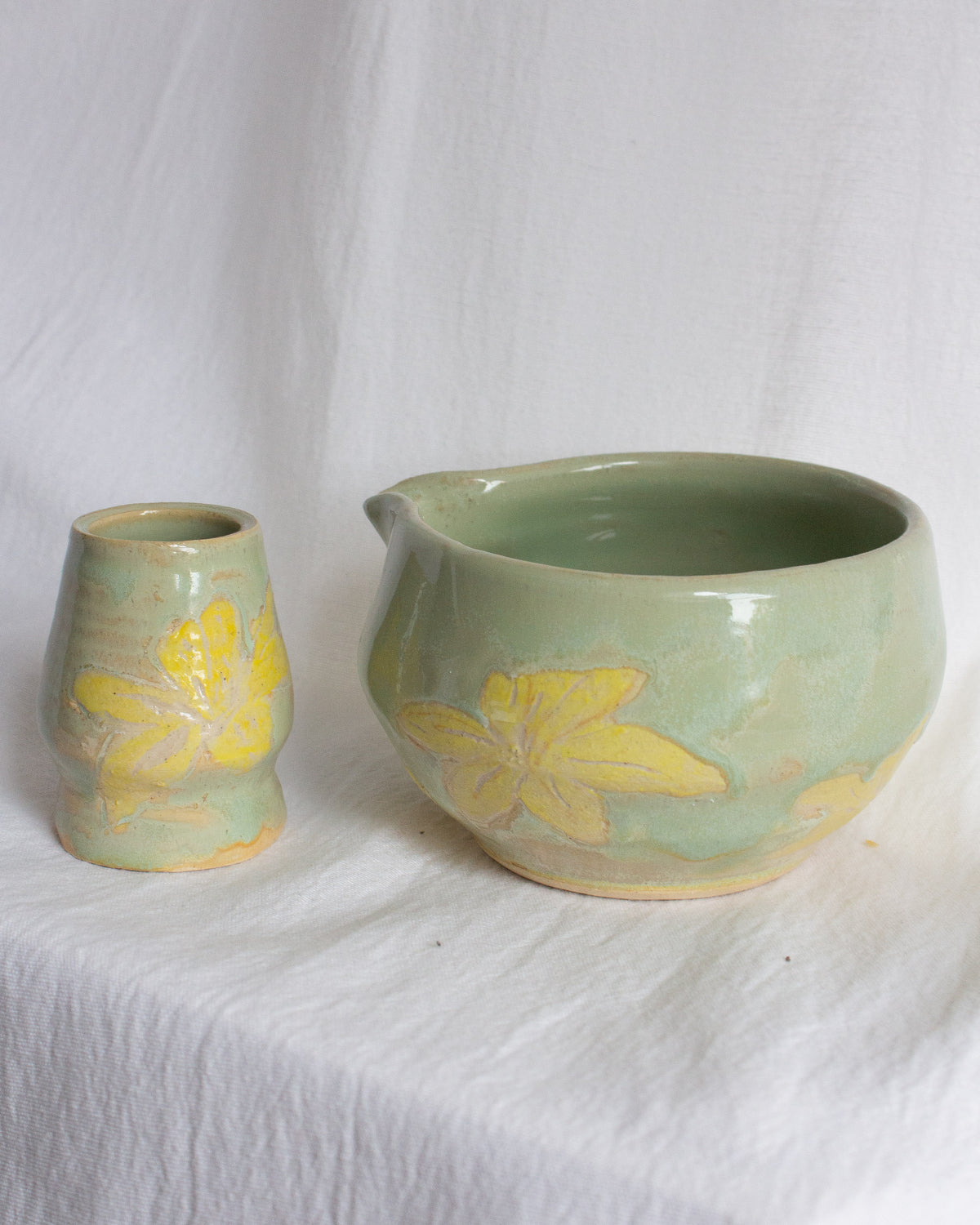 Hand Painted Lily Matcha Set No. 28